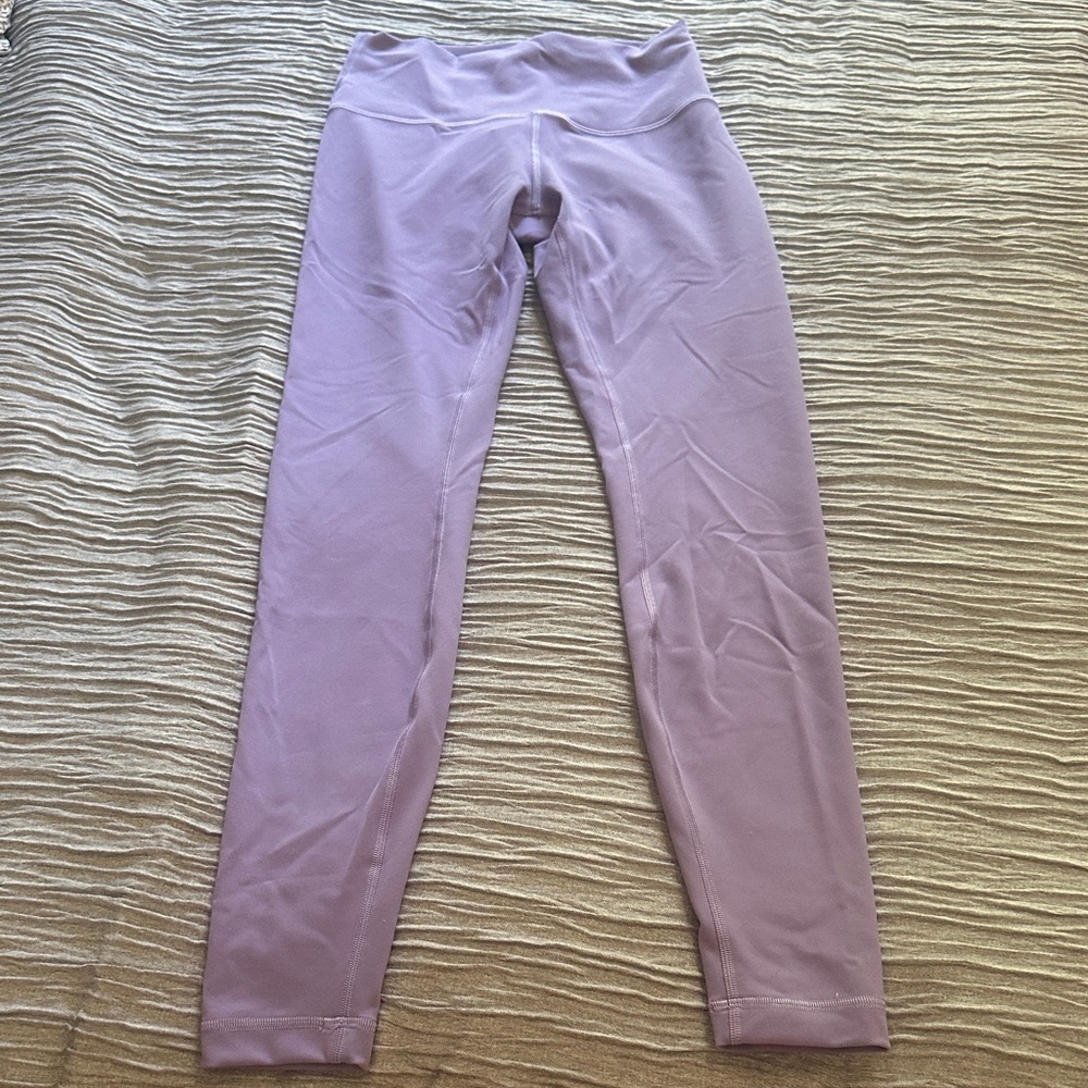 Lululemon Wunder Train High Rise Tight 28”, Size 6, Dark Lavender EUC